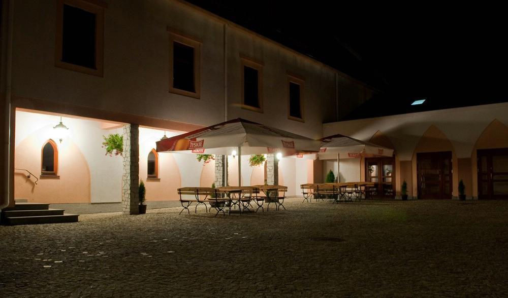 Zamek Gostynin Aparthotel Esterno foto